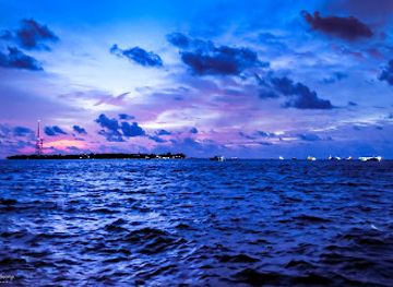 maldives/gaafu-dhaalu-atoll/landmark/tsunami-monument