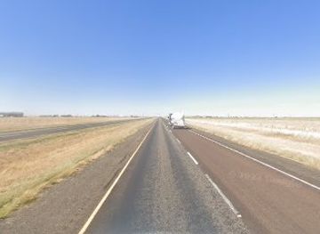 texas/south-plains/landmark/historic-segment-of-route-66