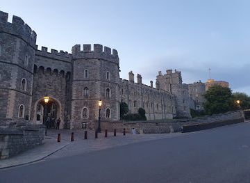 united-kingdom/windsor/landmark/queen-charlotte-street
