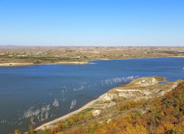 north-dakota/lake-sakakawea/landmark/crow-flies-high-state-recreation-area