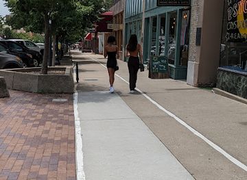 kansas/lawrence/landmark/lawrence-meteaphysical-shop