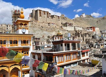 india/leh/landmark/leh-market
