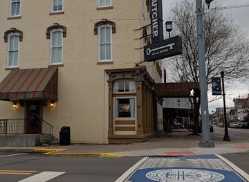 indiana/new-albany/landmark/brooklyn-and-the-butcher