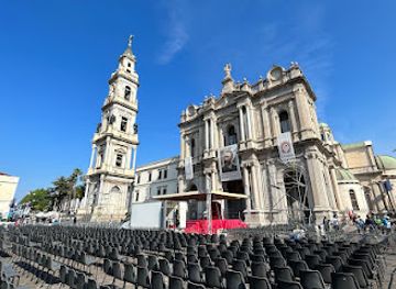 italy/pompeii/landmark/piazza-bartolo-longo