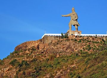 vietnam/quy-nhon/landmark/cau-thi-nai