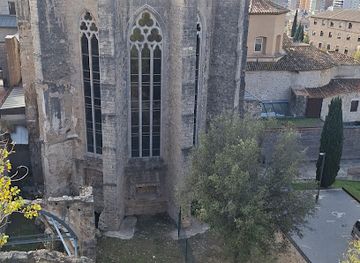 spain/costa-brava/landmark/carrer-de-joan-fuster-i-ortells-defensive-wall