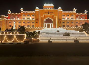 india/jaipur/jal-mahal/landmark/amar-jawan-jyoti