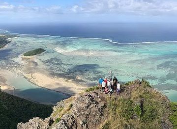 mauritius/le-morne-brabant/landmark/le-morne-heritage-forest-and-moutain-eslaves-history