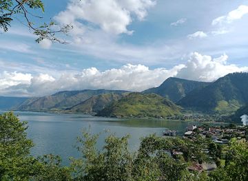 indonesia/lake-toba/landmark/lake-toba-viewpoint