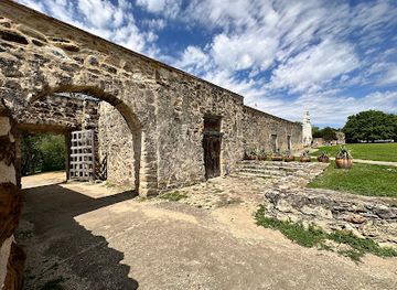 texas/new-braunfels/landmark/mission-san-juan