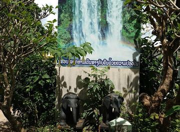 laos/champasak-province/landmark/tad-gneuang-waterfall