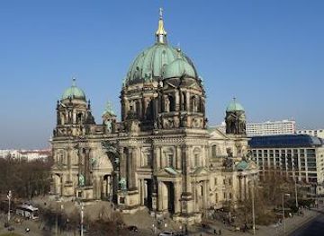 germany/berlin/landmark/am-lustgarten
