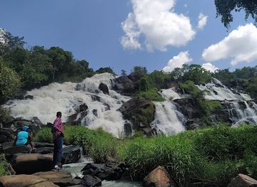 uganda/bukedi/landmark/aruu-falls