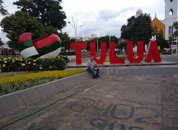 colombia/pacific-region/landmark/galeria-alameda