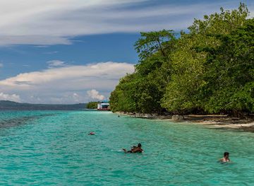 indonesia/maluku-islands/landmark/pantai-liang