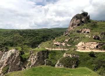 armenia/kapan/landmark/peschernyy-gorod-khndzoresk
