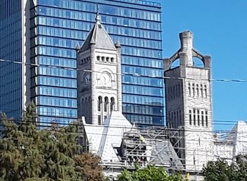 tennessee/nashville/landmark/nashville-whatliftsyou-wings-mural