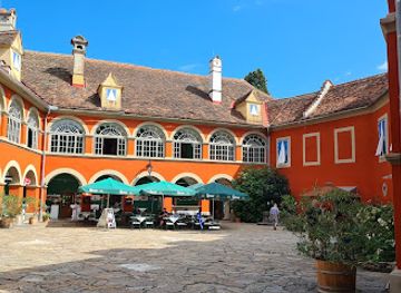 austria/styria/landmark/schloss-kornberg-bardeau-sches-kultur-und-ausstellungszentrum