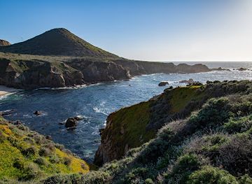 california/carmel-by-the-sea/landmark/garrapata-state-park-bluff-trail