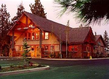 oregon/central-oregon/landmark/sun-country-tours