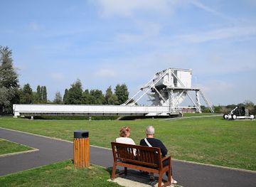 france/normandy-beaches/landmark/memorial-pegasus