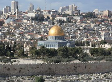 israel/jerusalem/city-center/landmark/church-of-the-holy-sepulchre