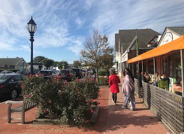 new-york/montauk/landmark/sausages-pizza-pastabilities