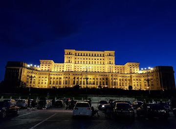 romania/bucharest/old-town/landmark/constitution-square