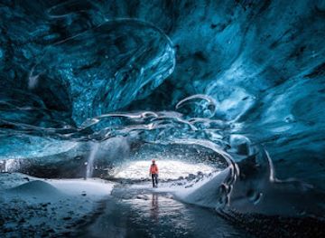 iceland/vatnajokull-national-park/landmark/glacier-adventure