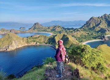 indonesia/east-nusa-tenggara/landmark/waturanda-trip