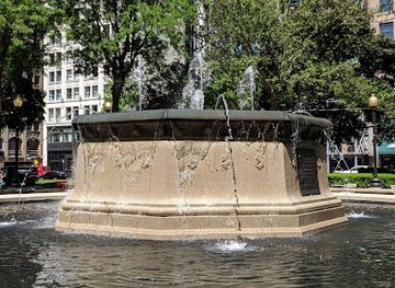 michigan/detroit/downtown-detroit/landmark/grand-circus-park