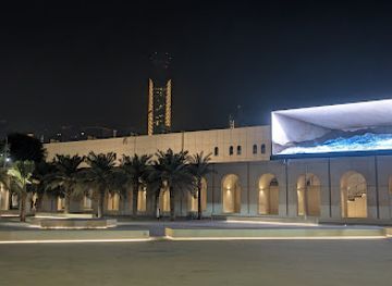 united-arab-emirates/abu-dhabi/landmark/public-art-abu-dhabi-led-display