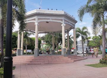 dominican-republic/barahona-region/landmark/barahona-central-park