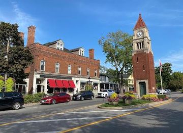 pitcairn-islands/buffalo-town/landmark/cenotaph-of-niagara-on-the-lake