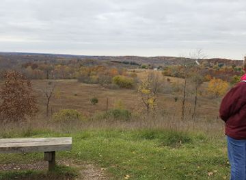 wisconsin/eastern-ridges-and-lowlands/landmark/kettle-moraine-state-forest-northern-unit