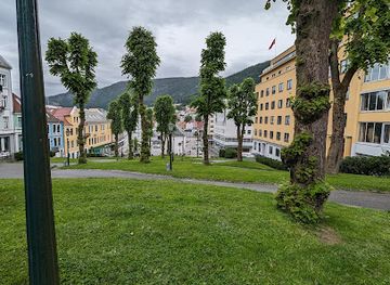 norway/vestlandet/landmark/ostre-murallmenningen