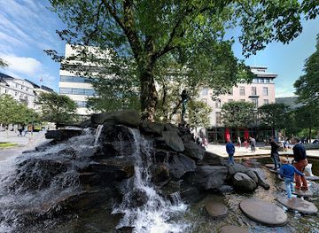 norway/bergen/landmark/ole-bull-fountain