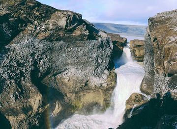 iceland/langjökull-glacier/landmark/nyifoss