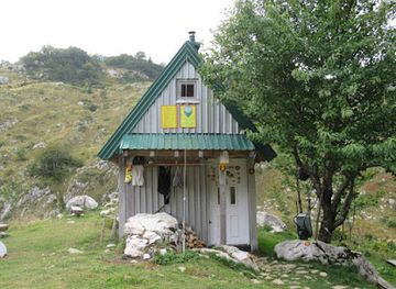 bosnia-and-herzegovina/bosnian-podrinje-canton/landmark/planinska-kuca-epd-treskavicka-jezera