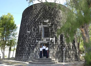 mauritius/tamarin/landmark/martello-tower-museum
