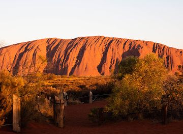australia/mount-field-national-park/landmark/uluru-coach-sunset-viewing-area
