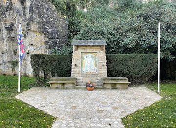 luxembourg/luxembourg-city/grund/landmark/war-memorial-1939-1945