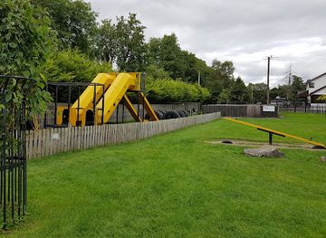 ireland/athlone/landmark/glendeer-pet-farm