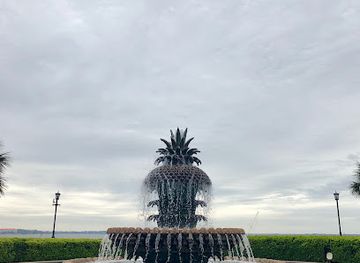 south-carolina/charleston/charleston-waterfront-park/landmark/echo-rock