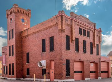 ohio/central-ohio/landmark/firehouse-14