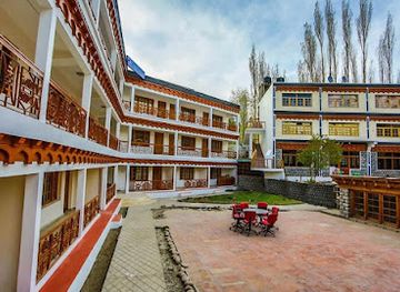 india/leh-ladakh/landmark/enchanting-ladakh