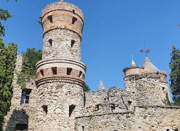 hungary/transdanubia/landmark/tarodi-var