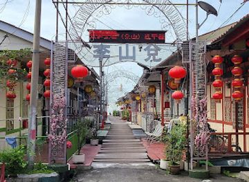 malaysia/george-town/little-india/landmark/clan-jetties-of-penang