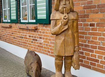 germany/lubeck/st-gertrud/landmark/old-port-gothmund