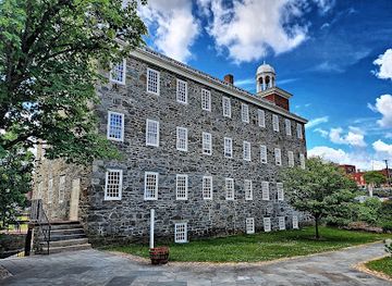 rhode-island/blackstone-valley/landmark/wilkinson-mill